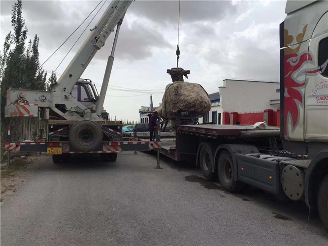 阳江市狭窄场地（如小区、车间）适合用哪种吊车？